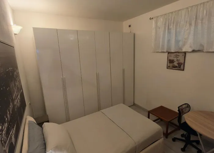 Queen Apartment
